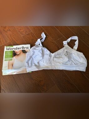 WonderBra 2620 Classic Support Wire Free Bra White 36DD Vintage Style